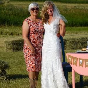 Meet your Posher, Whitney